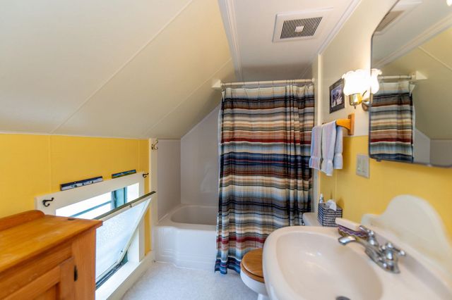 25 Saint Paul Street, Montpelier, VT 05602