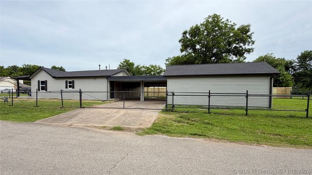 1700 S Park Street, Sapulpa, OK 74066