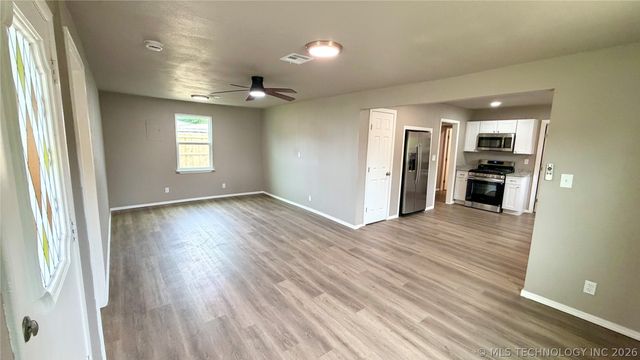 1700 S Park Street, Sapulpa, OK 74066