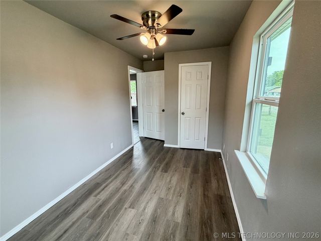 1700 S Park Street, Sapulpa, OK 74066