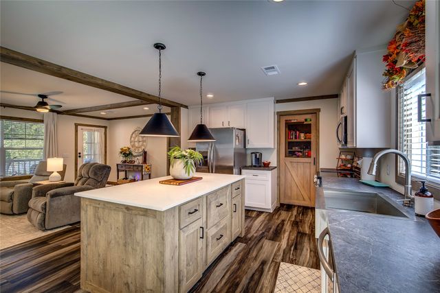 1024 Indian Gap, Quitman, TX 75783