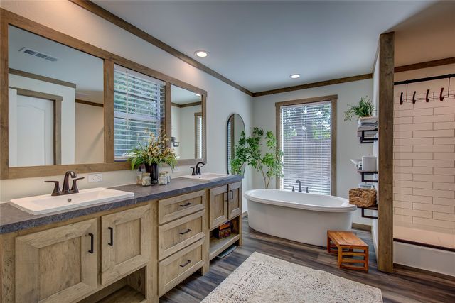 1024 Indian Gap, Quitman, TX 75783