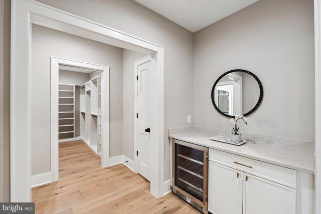 7805 CAYUGA AVE, Bethesda, MD 20817