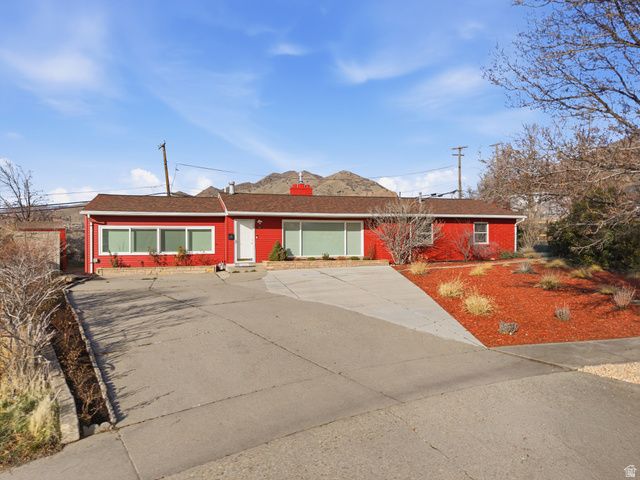 2885 E LORAN DR, Millcreek, UT 84109