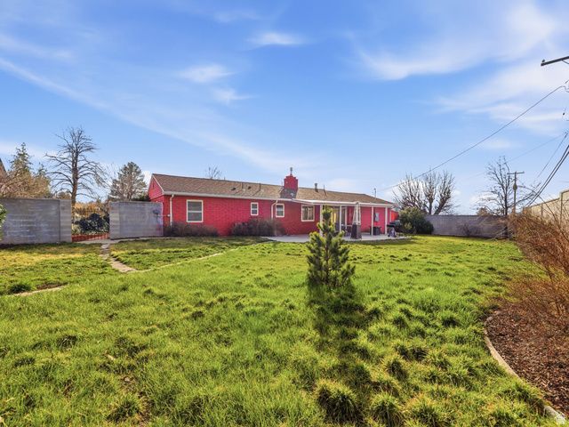 2885 E LORAN DR, Millcreek, UT 84109