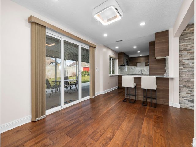 2885 E LORAN DR, Millcreek, UT 84109