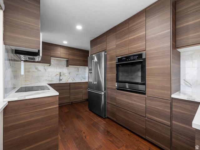 2885 E LORAN DR, Millcreek, UT 84109