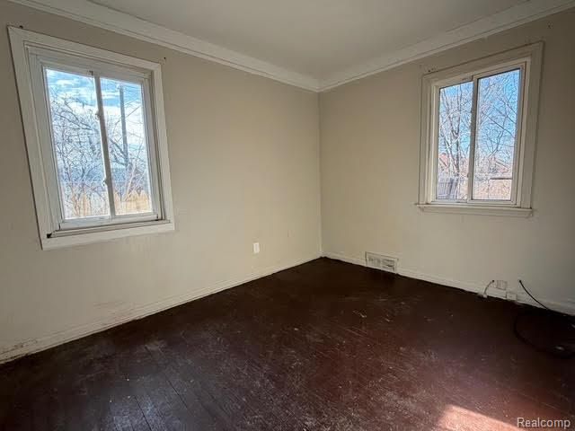 16828 W Chicago Street, Detroit, MI 48228