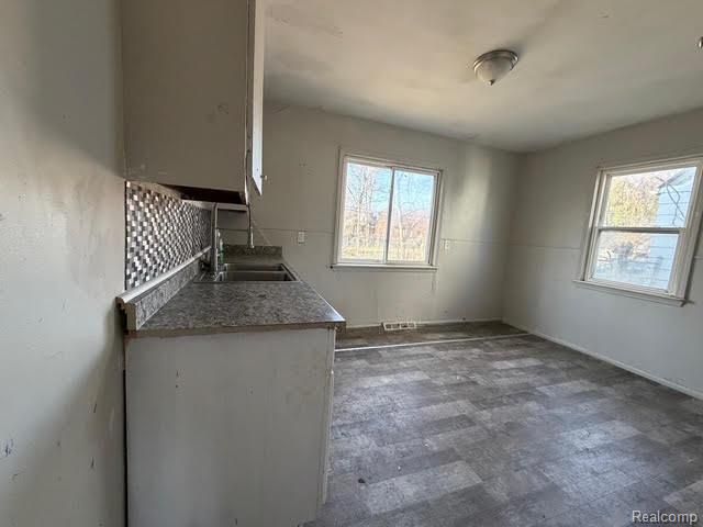 16828 W Chicago Street, Detroit, MI 48228