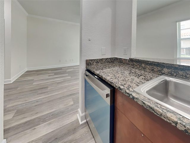 501 100TH AVENUE N, St Petersburg, FL 33702
