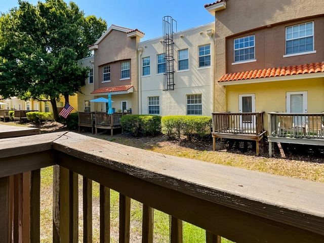 501 100TH AVENUE N, St Petersburg, FL 33702