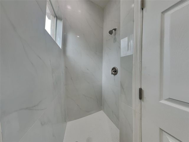 501 100TH AVENUE N, St Petersburg, FL 33702