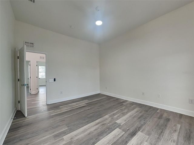 501 100TH AVENUE N, St Petersburg, FL 33702