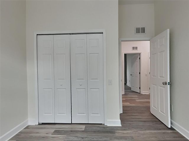 501 100TH AVENUE N, St Petersburg, FL 33702
