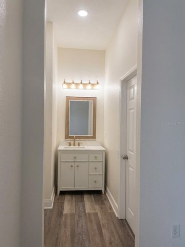 501 100TH AVENUE N, St Petersburg, FL 33702