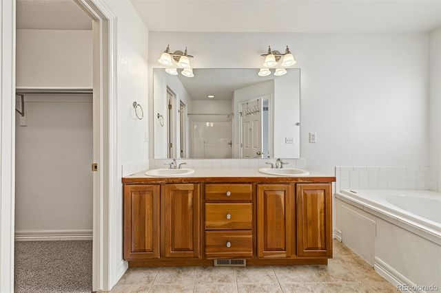 2210 Coyote Creek Drive, Fort Lupton, CO 80621