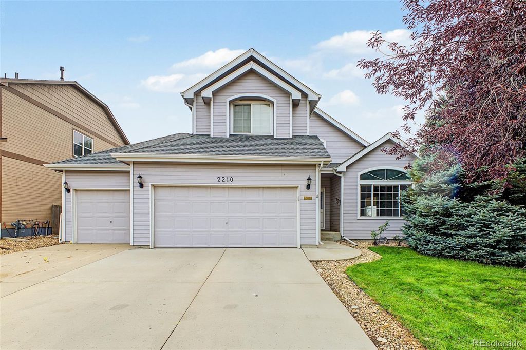 2210 Coyote Creek Drive, Fort Lupton, CO 80621