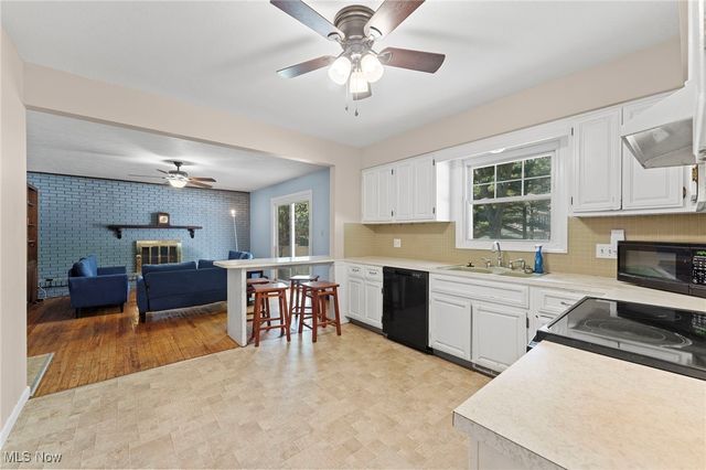 4322 Lorwood Drive, Stow, OH 44224