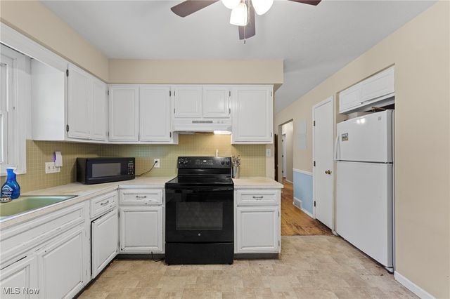 4322 Lorwood Drive, Stow, OH 44224