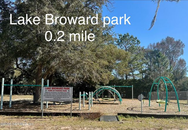 221 PERRY Street, Pomona Park, FL 32181