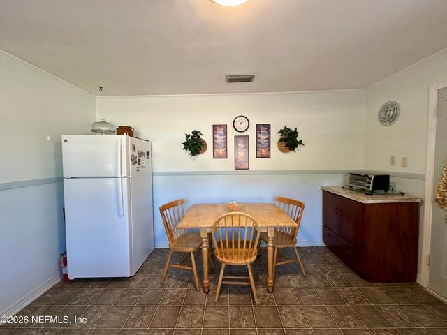 221 PERRY Street, Pomona Park, FL 32181