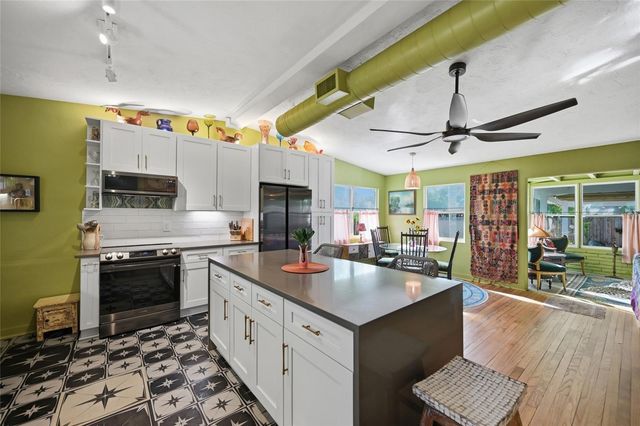 952 46TH STREET, Sarasota, FL 34234