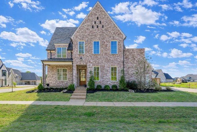 527 BRANGUS VALLEY DR, Unincorporated, TN 38017