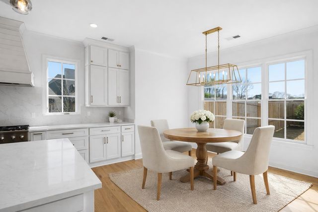 527 BRANGUS VALLEY DR, Unincorporated, TN 38017