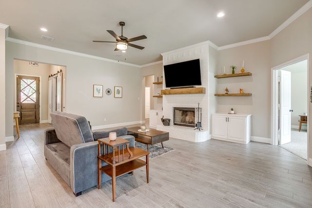 350 Red Top Road, Poolville, TX 76487