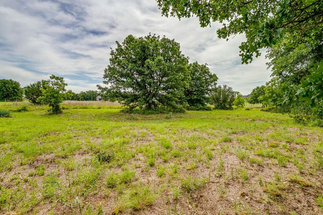 350 Red Top Road, Poolville, TX 76487