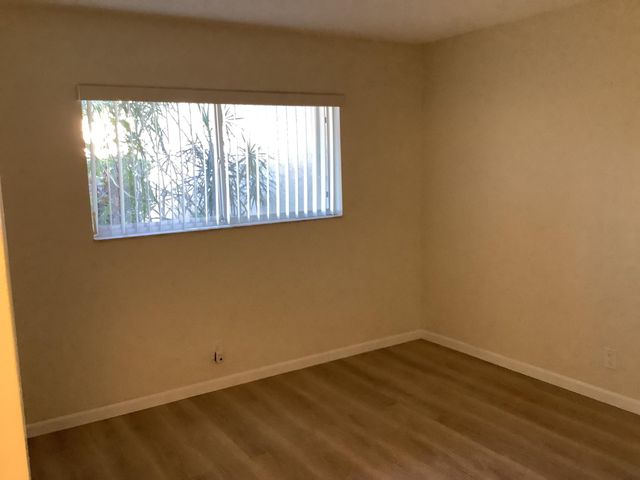 7840 NW 50th Street 107, Lauderhill, FL 33351