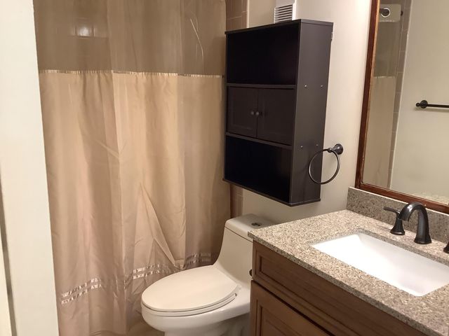 7840 NW 50th Street 107, Lauderhill, FL 33351