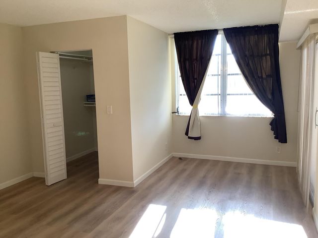 7840 NW 50th Street 107, Lauderhill, FL 33351