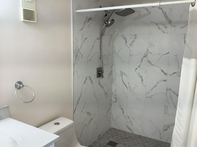 7840 NW 50th Street 107, Lauderhill, FL 33351