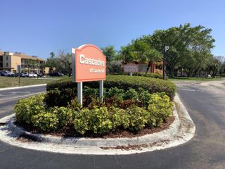 7840 NW 50th Street 107, Lauderhill, FL 33351