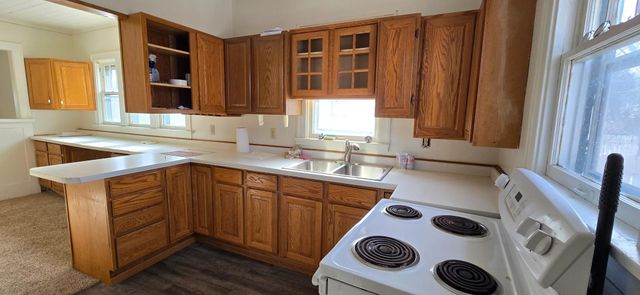 714 Oak Street N, Fargo, ND 58102