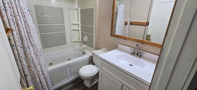 714 Oak Street N, Fargo, ND 58102