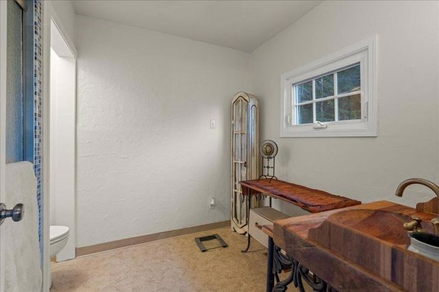 20246 Gist Road, Los Gatos, CA 95033