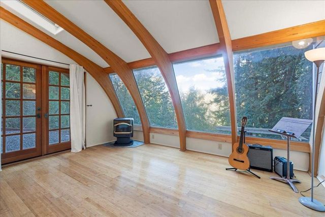 20246 Gist Road, Los Gatos, CA 95033