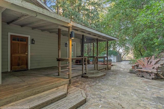 20246 Gist Road, Los Gatos, CA 95033