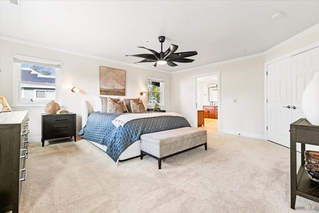 433 Tee Ct, Healdsburg, CA 95448