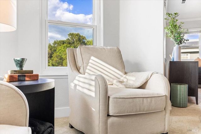 433 Tee Ct, Healdsburg, CA 95448