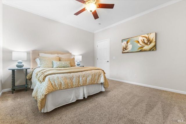 433 Tee Ct, Healdsburg, CA 95448