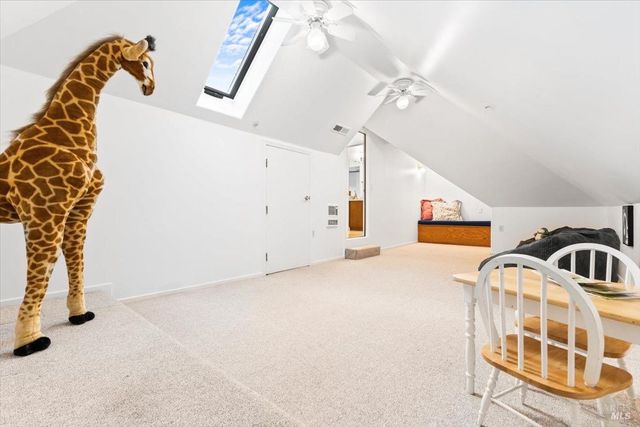 433 Tee Ct, Healdsburg, CA 95448