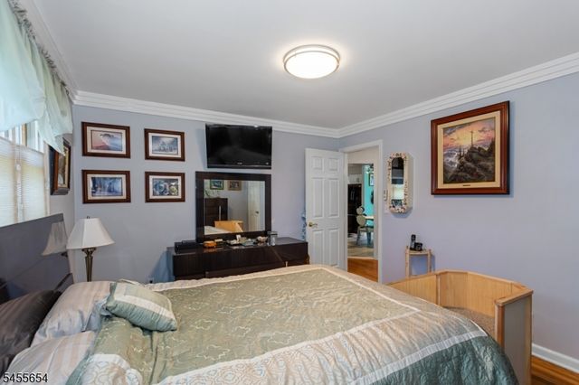 5 Corsi Rd, Bloomfield Twp., NJ 07003