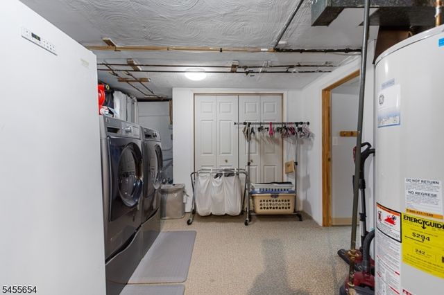 5 Corsi Rd, Bloomfield Twp., NJ 07003