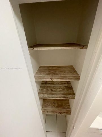 1450 Atlantic Shores Blvd 109, Hallandale Beach, FL 33009