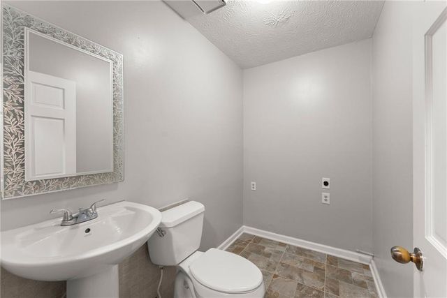 2777 Rosemont Drive NW, Lawrenceville, GA 30044
