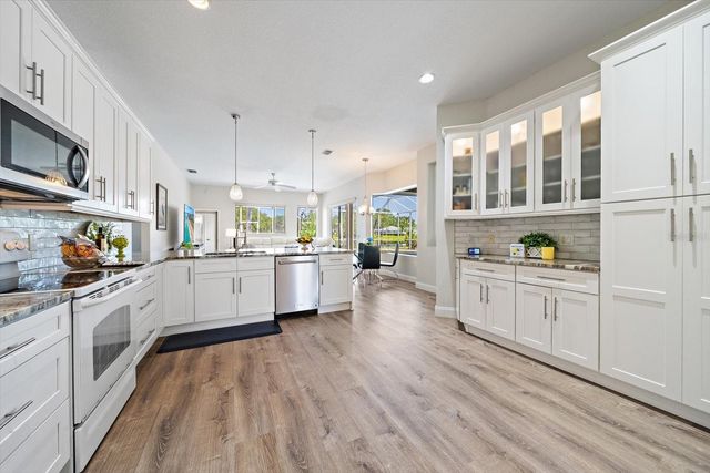11909 SUMMER MEADOW DRIVE, Lakewood Ranch, FL 34202