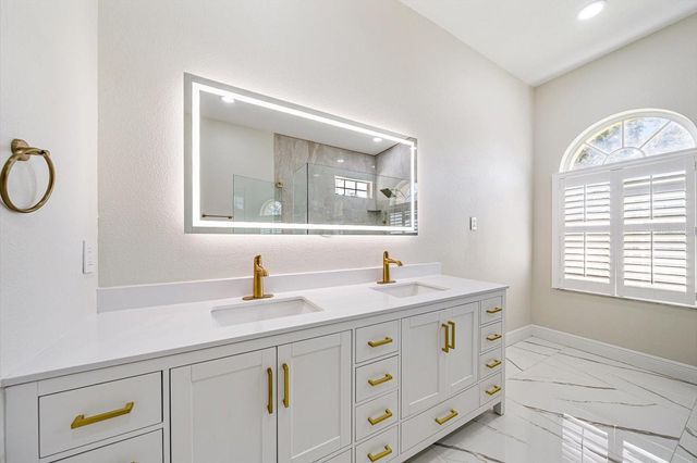 11909 SUMMER MEADOW DRIVE, Lakewood Ranch, FL 34202